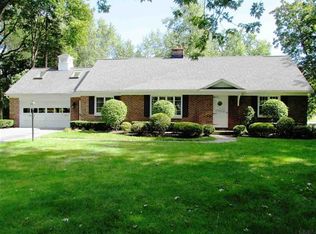 14 Loudon Pkwy, Loudonville, NY 12211