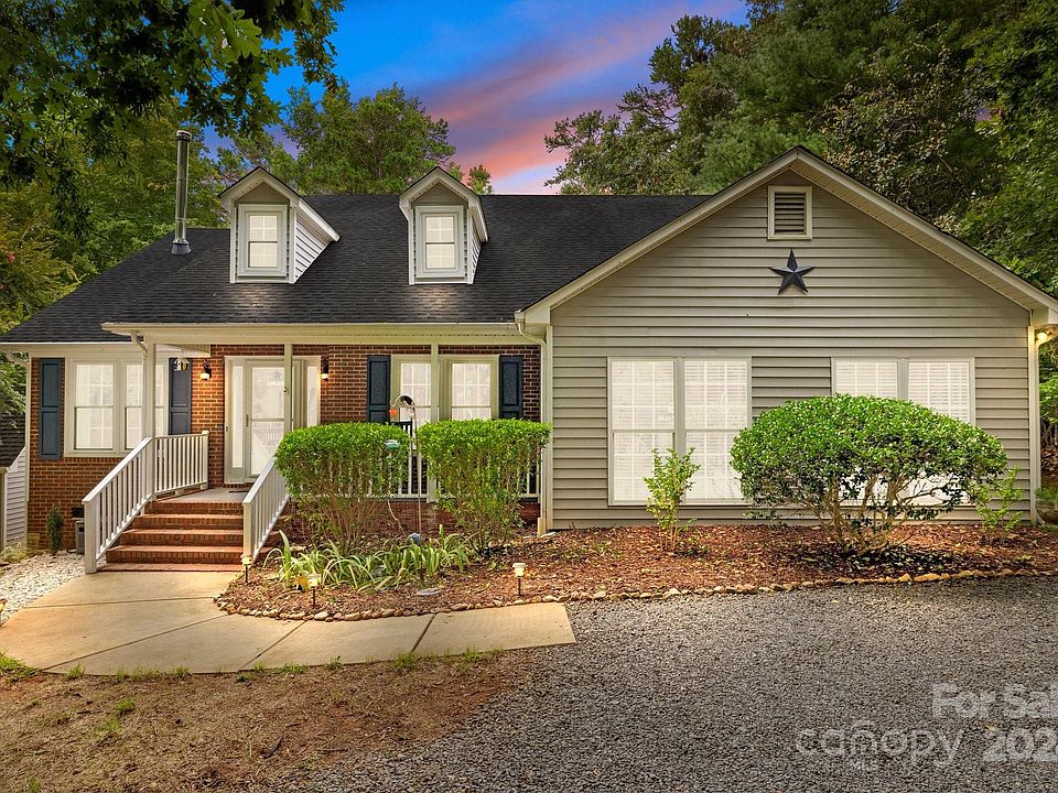 1st image of 6915 Live Oaks Ln
