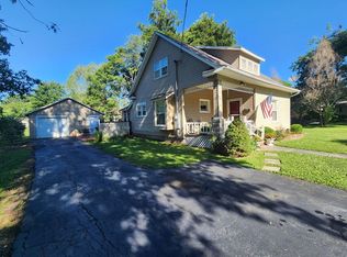 209 N Parmenter Ave, Columbus, KS 66725