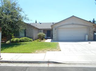 5647 W Hedges Ave, Fresno, CA 93722