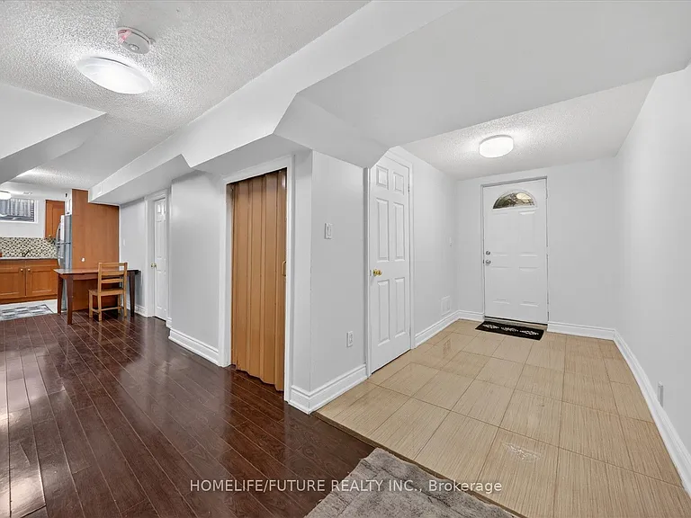 37 Elson St #BASEMENT — Photo 5
