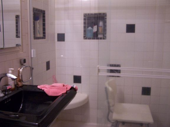 4th image of 411 N Pierce St