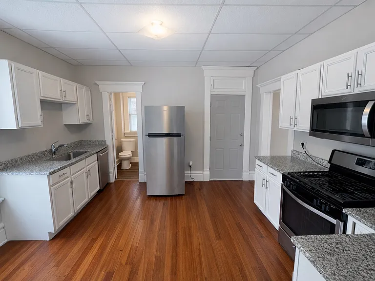 60 E Patterson Ave — Photo 7