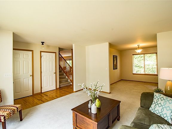 5th image of 18622 Silverleaf Pl