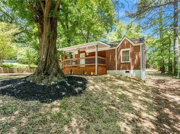 2174 Rexford Dr, Decatur, GA 30034