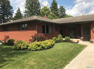 335 Domersville Rd, Defiance, OH 43512