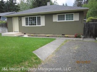 980 S 3rd St, Jacksonville, OR 97530