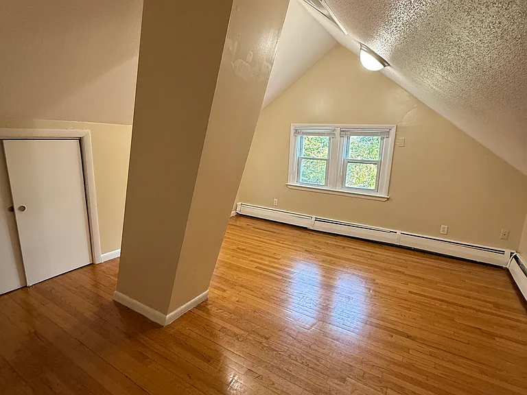 249 Munson St #2 — Photo 15