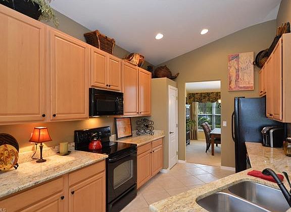 5th image of 23750 Jasmine Lake Dr
