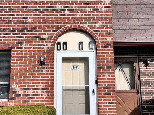 100 Mark Lane #E7, Waterbury, CT 06704