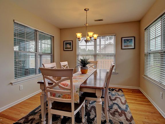 5th image of 4277 Cherry Laurel Lane SE