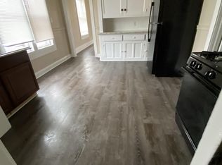 1690 S Pearl St, Milwaukee, WI 53204