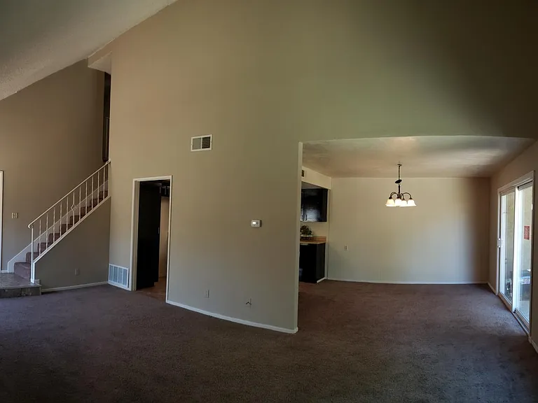 22719 Garzota Dr — Photo 7