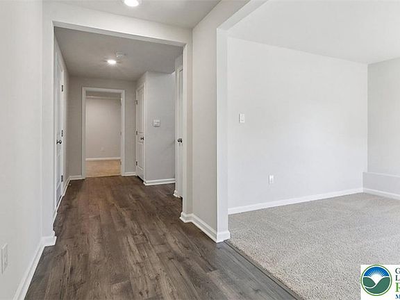 2nd image of 118 Winding Rd