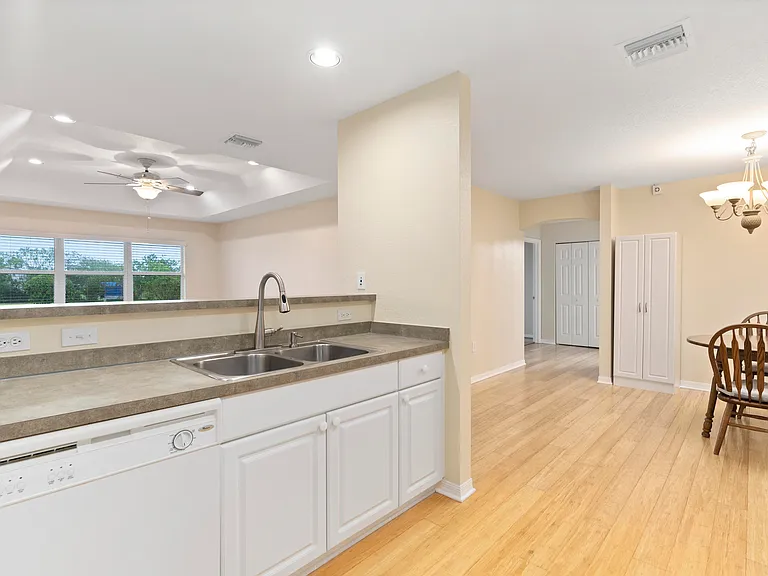 1802 E Sanderling Ln #15-A — Photo 16