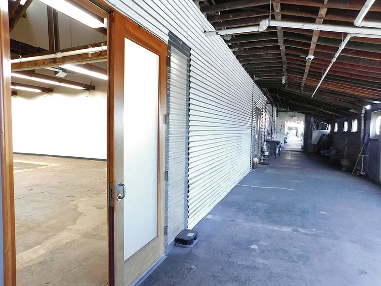 560 E Commercial St #4A — Photo 24