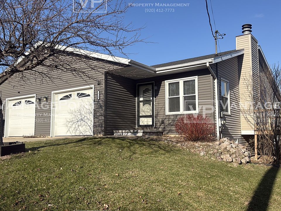 1st image of 910 Washington St