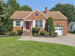 3575 Clague Rd, North Olmsted, OH 44070