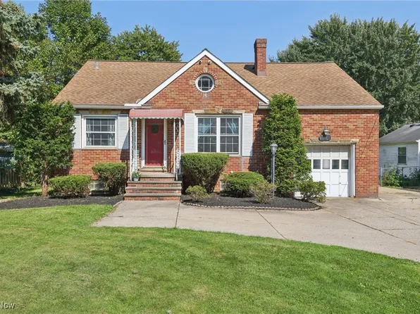 3575 Clague Rd, North Olmsted, OH 44070