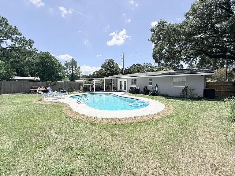7431 Arble Dr — Photo 31