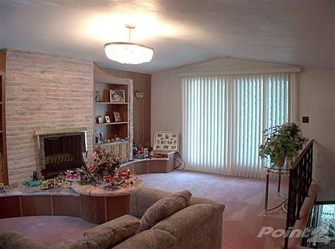 3rd image of 10 Crescent Cir