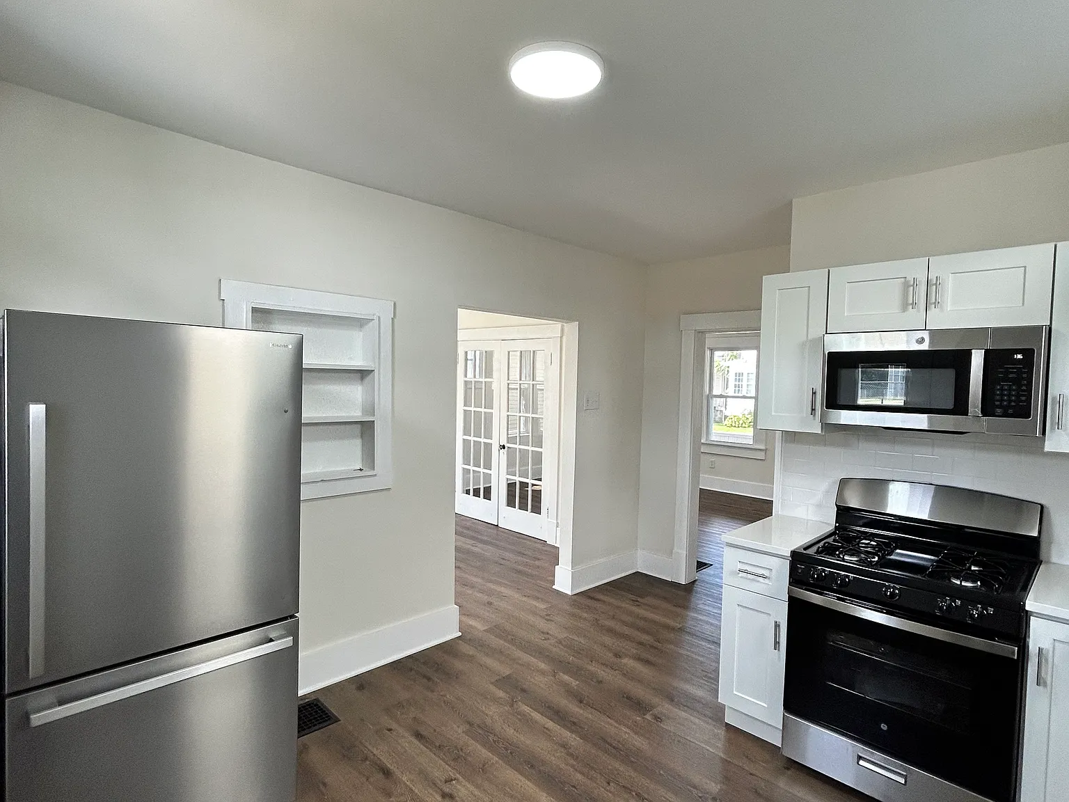 4 bed, 1392 sqft, $1,700 — Photo 3