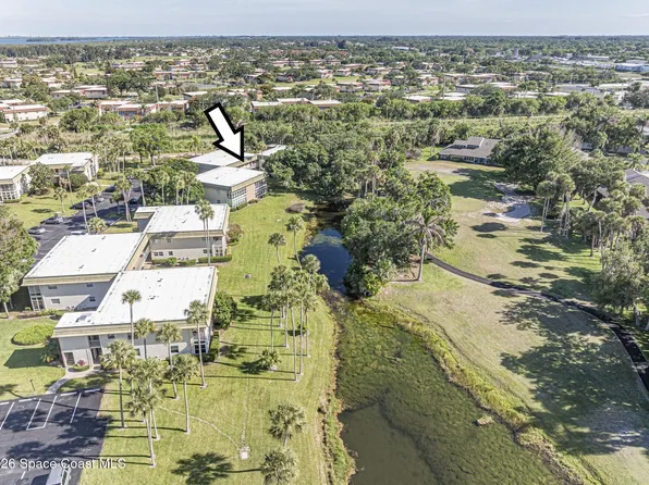 3 Vista Gardens Trl APT 203, Vero Beach, FL 32962