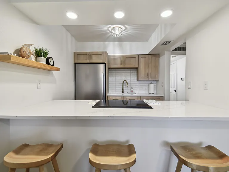 283 104th Ave #102 — Photo 13