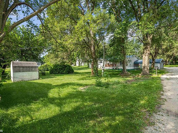 5th image of 308 W Merry Acres Ln