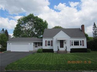 16 Forest Ln, East Hartford, CT 06118