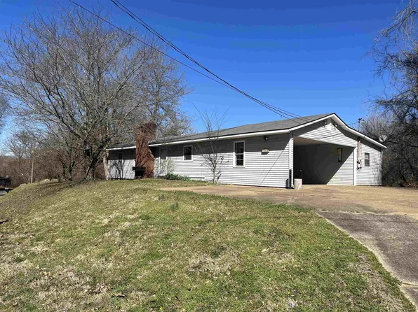 1822 McCullough Chapel Rd, Dyersburg, TN 38024
