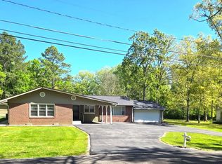 304 Goldenrod Ave, Gadsden, AL 35901