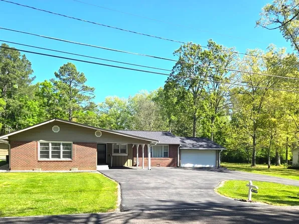 304 Goldenrod Ave, Gadsden, AL 35901