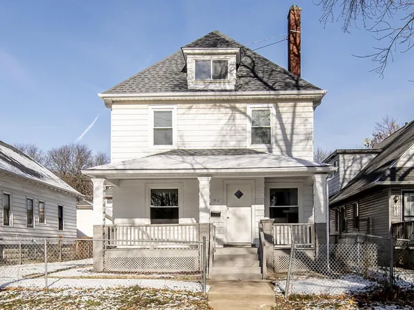 3812 West Roberts STREET, Milwaukee, WI 53208