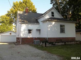 204 N Jackson St, New Berlin, IL 62670