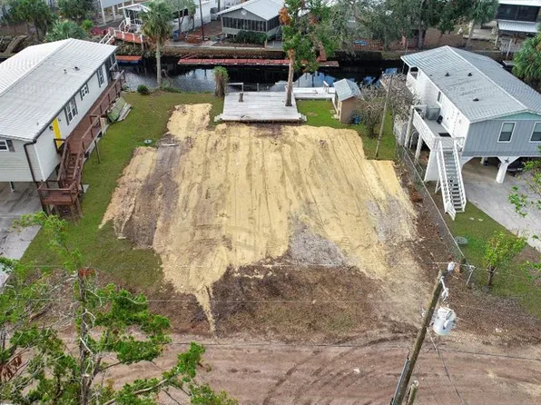 1714 NE King St, Steinhatchee, FL 32359