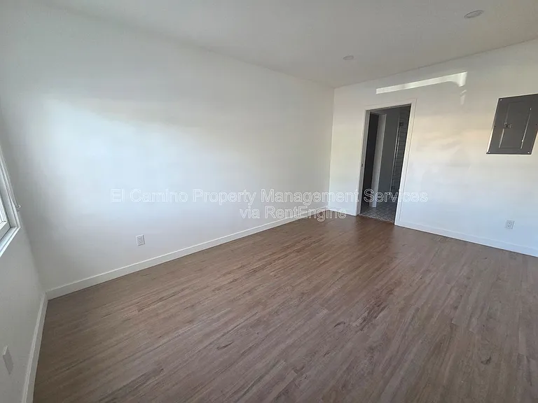 425 E Wellington Ave #1108 — Photo 7