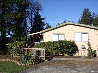 4361 Paradise Pl, Clinton, WA 98236
