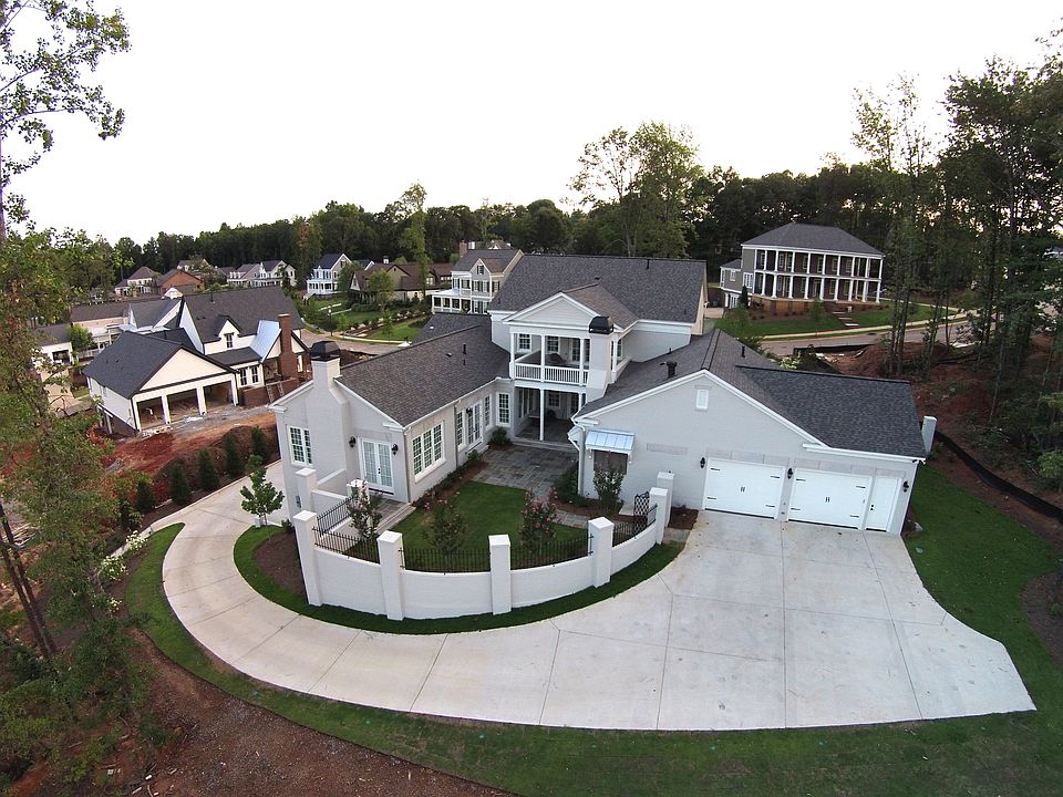 1st image of 741 Chestnut Park Ln