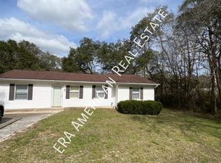 1258 Chestnut Ave E, Crestview, FL 32539