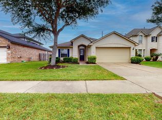 79 San Simeon Dr, Manvel, TX 77578
