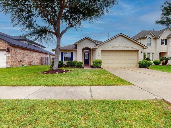 79 San Simeon Dr, Manvel, TX 77578
