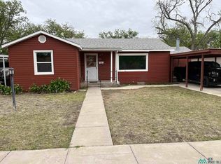 1012 N Howard St, Carlsbad, NM 88220