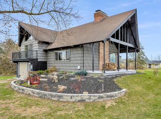 118 Victoria Dr, Brooklyn, MI 49230