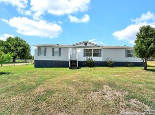 209 Sassman Rd, Marion, TX 78124