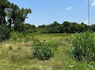 133 Holmes Blvd, Gretna, LA 70056