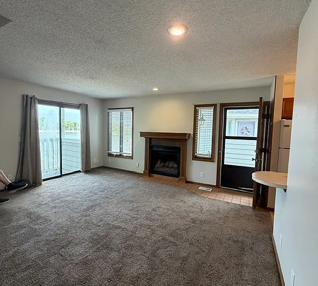 1007 N Lakewind St — Photo 23
