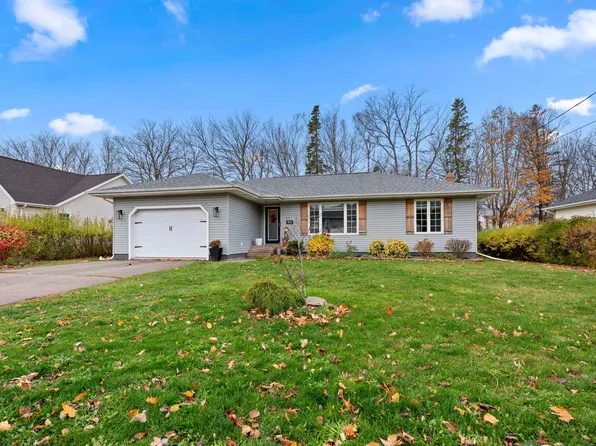 244 Colin Ave, Summerside, PE C1N 5W5