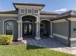 915 NW 36th Pl, Cape Coral, FL 33993