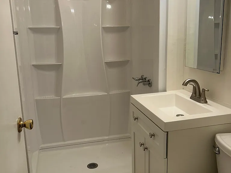 1179 Wesley Ave #3/4 — Photo 5